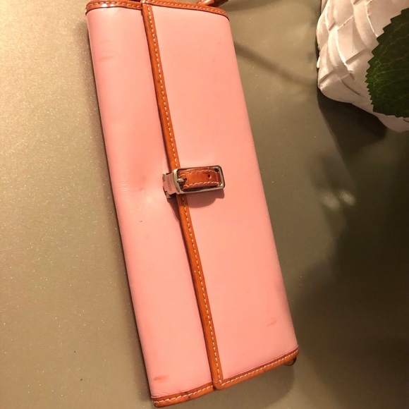 VTG! Unique authentic COACH wallet! - Picture 15 of 15